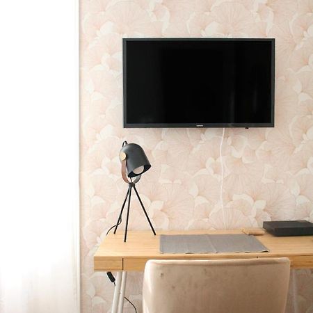Studio Neuf Paris - La Defense Colombes  Luaran gambar